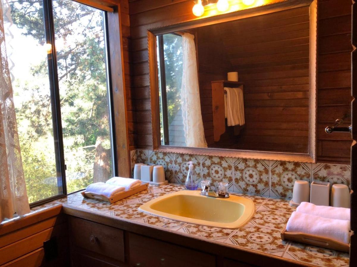 Affittacamere Jason House - Immaculate In A Quiet Seaside Neighbourhood Near Uvic *