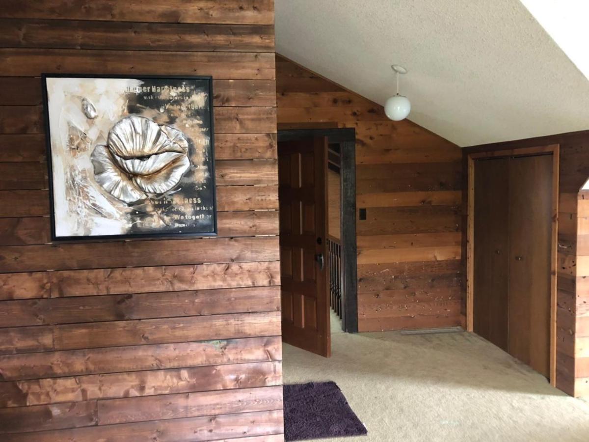 Jason House - Immaculate In A Quiet Seaside Neighbourhood Near Uvic * Victoria