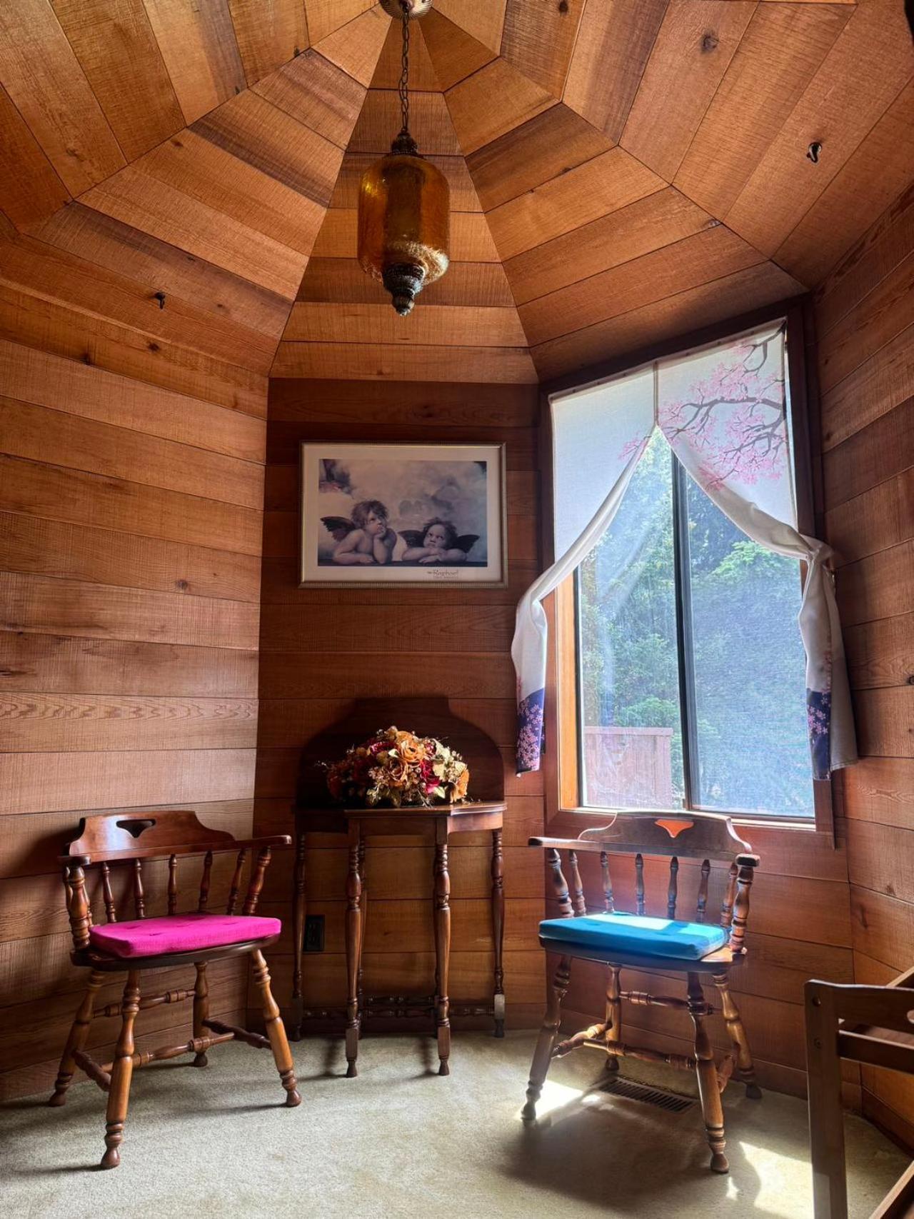 Jason House - Immaculate In A Quiet Seaside Neighbourhood Near Uvic Affittacamere *